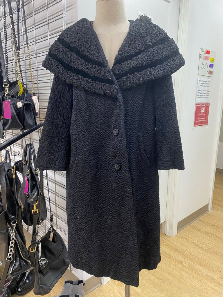 Eaton's Salon vintage persian Lamb fur cropped jacket 6/8