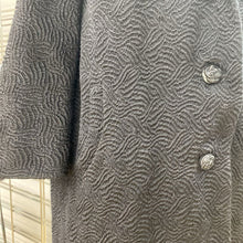 Load image into Gallery viewer, Eaton&#39;s Salon vintage persian Lamb fur cropped jacket 6/8
