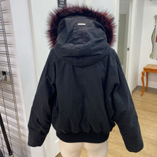 Load image into Gallery viewer, Soia Kyo fox fur trim down jacket M
