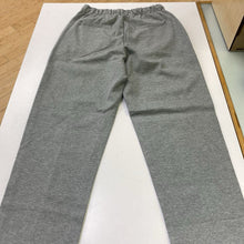 Load image into Gallery viewer, Everlane pull on pants NWT XS
