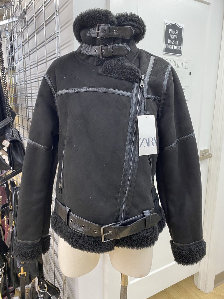 Zara faux shearling moto jacket NWT L