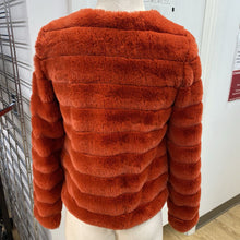 Load image into Gallery viewer, Vero Moda faux fur cropped jacket XS
