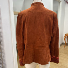 Load image into Gallery viewer, Danier suede jacket XL
