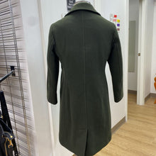Load image into Gallery viewer, LL Bean wool coat 4p
