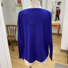 Load image into Gallery viewer, Banana Republic (outlet) merino wool sweater XL
