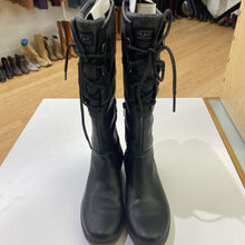 Load image into Gallery viewer, UGG tall fur lined boots 7
