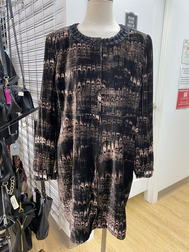 Elie Tahari long velour blazer XL