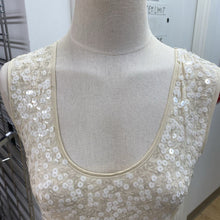 Load image into Gallery viewer, J Crew sequin top XS
