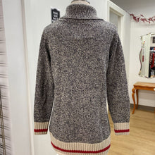 Load image into Gallery viewer, Roots Cabin tunic sweater S
