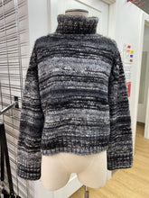 Load image into Gallery viewer, Babaton sweater S
