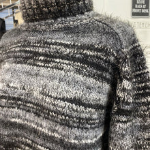 Load image into Gallery viewer, Babaton sweater S
