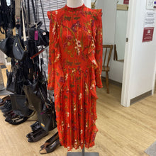 Load image into Gallery viewer, Little Moon floral dress S
