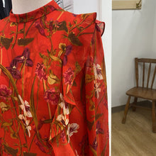 Load image into Gallery viewer, Little Moon floral dress S
