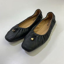 Load image into Gallery viewer, Coach Eleanor leather flats 7
