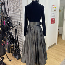 Load image into Gallery viewer, Mondi Gala velour/taffeta/crinoline evening dress 38

