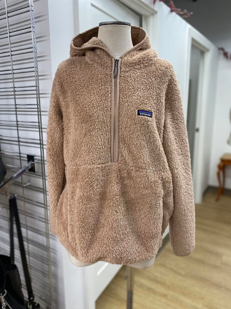 Patagonia teddy 1/2 zip pullover L