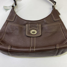 Load image into Gallery viewer, Coach handbag
