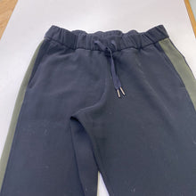Load image into Gallery viewer, Lululemon pants 6
