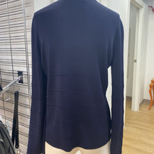 Load image into Gallery viewer, Dana Buchman Vintage Silk Sweater M
