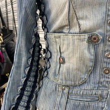 Load image into Gallery viewer, Parasuco vintage denim jacket XS
