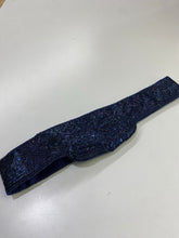 Load image into Gallery viewer, Vintage beaded belt XS
