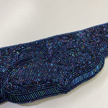 Load image into Gallery viewer, Vintage beaded belt XS
