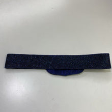 Load image into Gallery viewer, Vintage beaded belt XS
