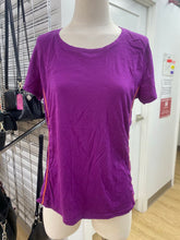 Load image into Gallery viewer, Icebreaker t-shirt XL
