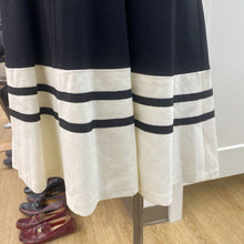 Load image into Gallery viewer, Eliza J dress 14
