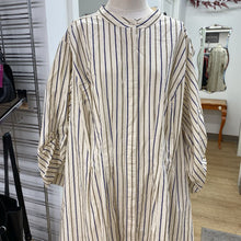 Load image into Gallery viewer, Mare Mare striped dress NWT 3X
