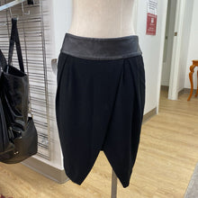 Load image into Gallery viewer, Judith &amp; Charles leather detail skirt 4
