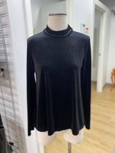 Load image into Gallery viewer, IMNYC velour top XS
