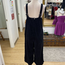 Load image into Gallery viewer, Twik/Simons soft corduroy overalls M
