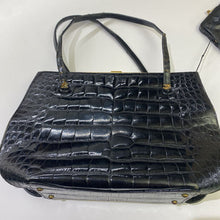 Load image into Gallery viewer, Bienen-Davis Vintage Croc Handbag (Matching coin purse) AS IS
