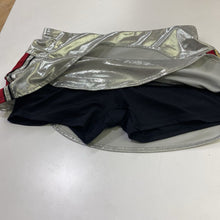 Load image into Gallery viewer, Lucky in Love skort M
