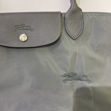 Load image into Gallery viewer, Longchamp large handbag
