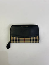 Load image into Gallery viewer, Burberry wallet
