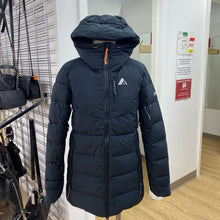 Load image into Gallery viewer, Orage quilted winter coat S
