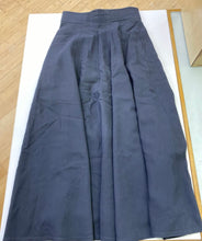 Load image into Gallery viewer, Escada vintage maxi skirt 36 (very small)
