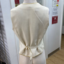 Load image into Gallery viewer, Jenna vintage wool Christmas vest S
