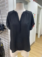 Load image into Gallery viewer, Banana Republic perforated top XS
