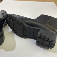 Load image into Gallery viewer, Cole Haan boots 8.5
