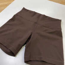 Load image into Gallery viewer, Lululemon biker shorts 10
