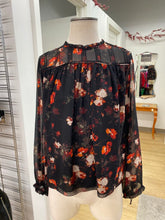 Load image into Gallery viewer, Wilfred semi sheer floral top S
