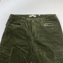 Load image into Gallery viewer, Vince skinny cords 8
