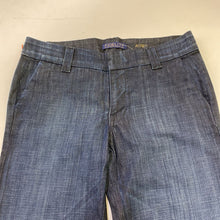Load image into Gallery viewer, Fidelity flare leg jeans NWT 29
