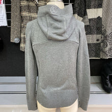 Load image into Gallery viewer, Lululemon Scuba Full Zip sweater NWT XS
