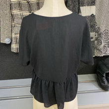 Load image into Gallery viewer, Wilfred flowy peplum top XS
