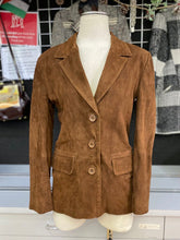 Load image into Gallery viewer, Danier vintage suede jacket S
