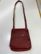 Load image into Gallery viewer, Roots small crossbody
